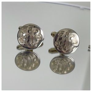 💕Beautiful Vintage Silver Tone Alice Cufflinks💕